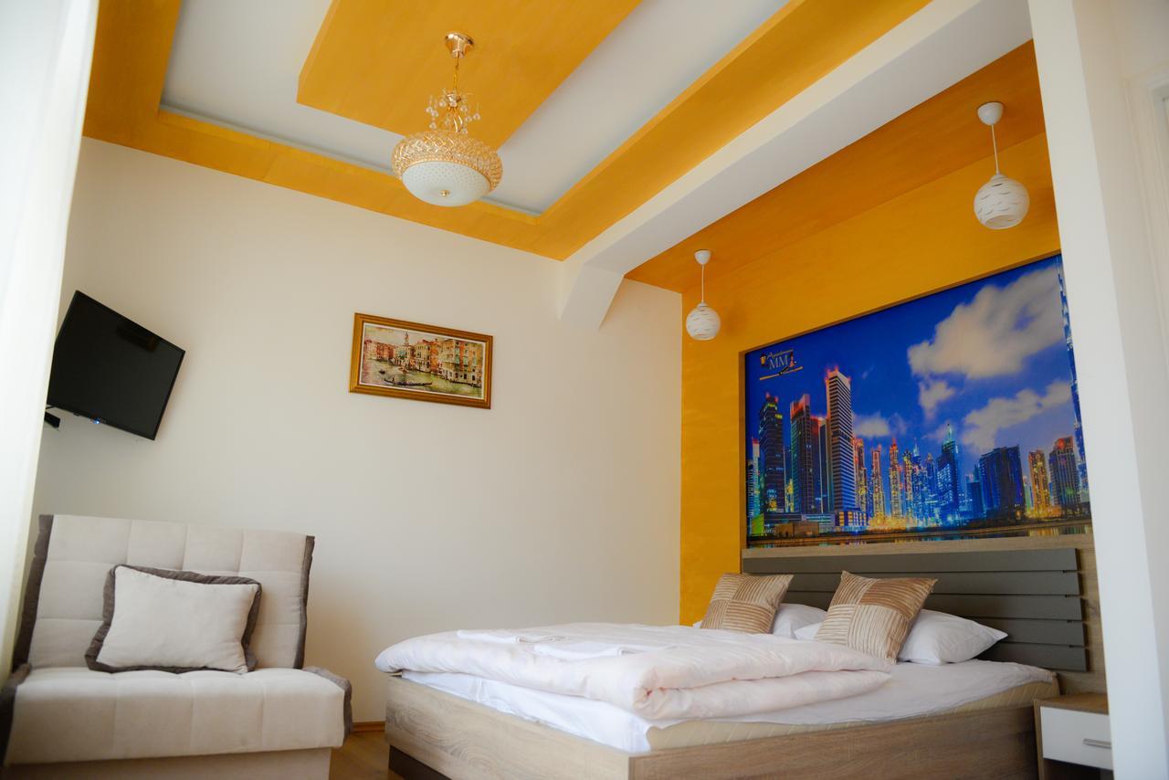 Apartments Mm Nikšić Bagian luar foto