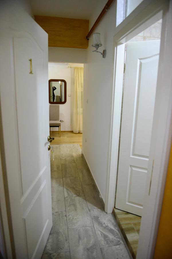 Apartments Mm Nikšić Bagian luar foto