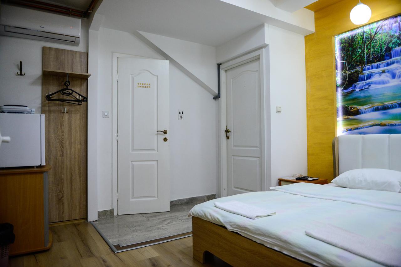 Apartments Mm Nikšić Bagian luar foto